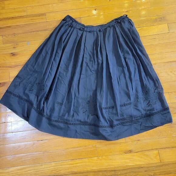 Robert Rodriguez Women's Embroidered black flare midi Skirt silk and Cotton sz 4 - Picture 2 of 8